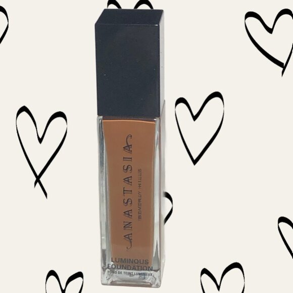 ❤️Clear Out! Anastasia Beverly Hills Luminous Foundation - 500C - 1 oz. - 30ml - Picture 2 of 3